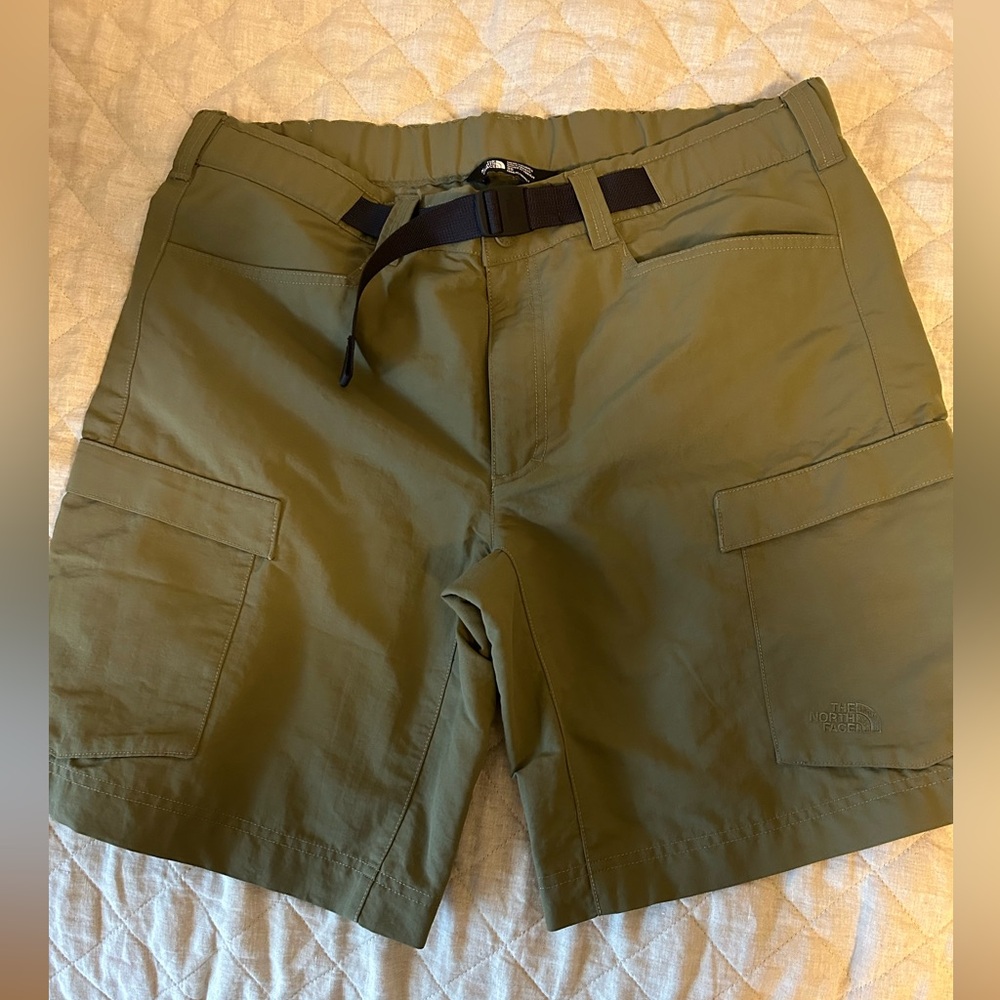 The North Face performance shorts - sz 36